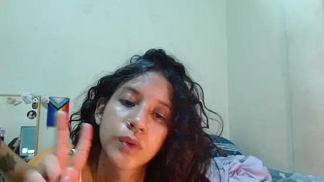 AlinaWoolf_ - SPANKS ASS <3