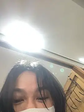 HoneyNana2000 - Take of bara on the bus. Cởi áo ngực🫣🤪