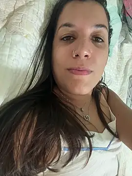 Karoll_ - Fico de 4 na cama