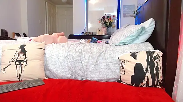 City_Kat - naked and squirt