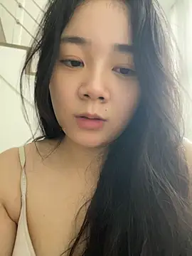 Luna-girl - 大白牛震阴蒂