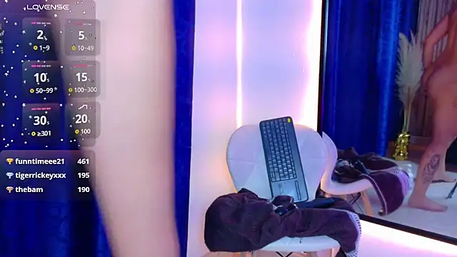 Ivy_gloom - suck dildo