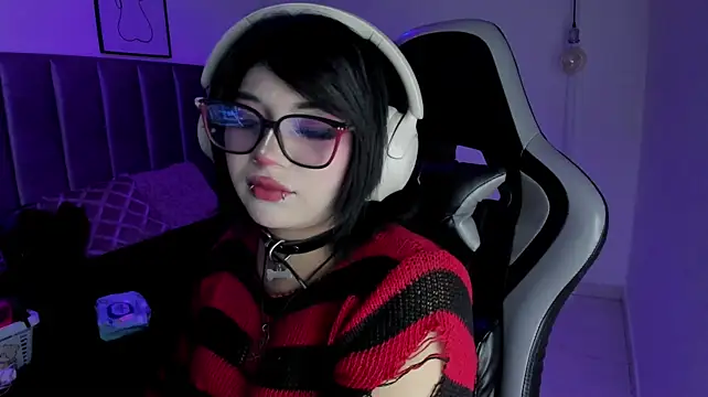 Kitty_Gang - Rub my pussy until it's very wet 🥵💦