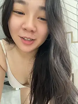 Luna-girl - 大白牛震阴蒂