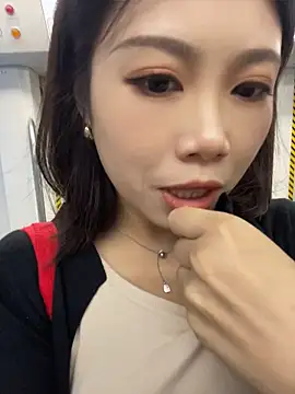 YummyLoveYou - 口交大鸡吧一分钟