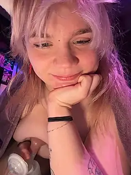 Cutiepiespanks - ✨🕯️Hot Wax on Ass🕯️✨