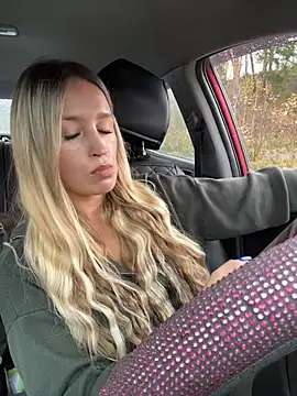 StasyWood - Show dildo🤤