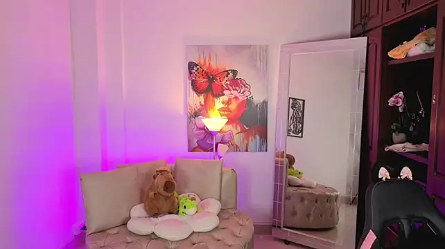 NATAASHA___ - SHOW MY PUSSY + SPREAD FOR YOU