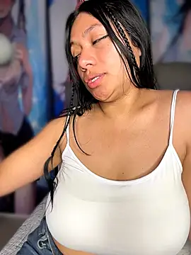 Im_Little - show ass tits