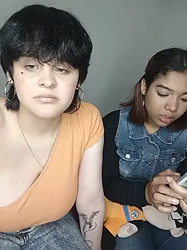 Valkiria_and_Sam - Undress girls😋