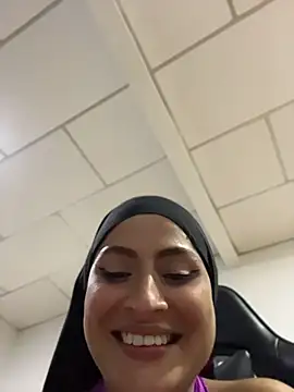 Aisha_k - show boobs