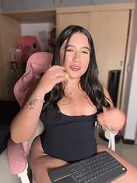 Emiily_Moore1 - show tits ❤️