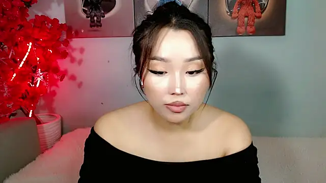 Ichiben - blowjob with 2 dildos