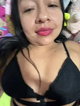 Alisonnturbay - Nude dildo +fingers in pussy