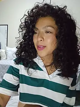 Venuslux6 - Vibrador encima de mi tanguita