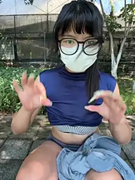 Yingtao-888 - 乳夹特写