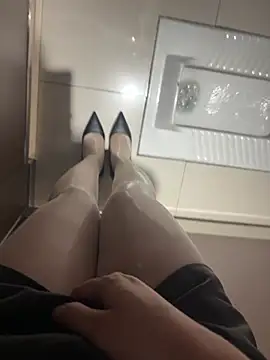 Mia7- - 来了～国王奖励定制视频一个