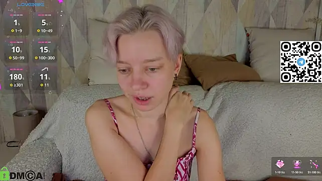 Michelle_Blond - spank your ass
