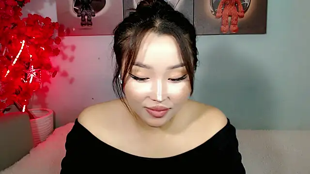 Ichiben - blowjob with 2 dildos
