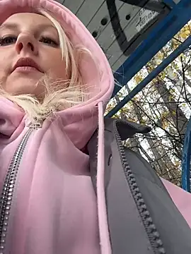 MerlinDave - Finger pussy /naked ✌️🥵😈