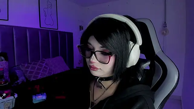 Kitty_Gang - Rub my pussy until it's very wet 🥵💦