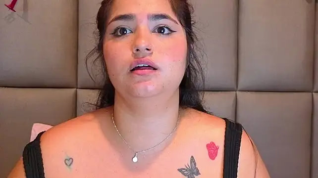 KRYSSTARITTER4 - PLUG ANAL 🫵🍑
