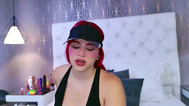 CherryTayloor - sensual dance🔥😋