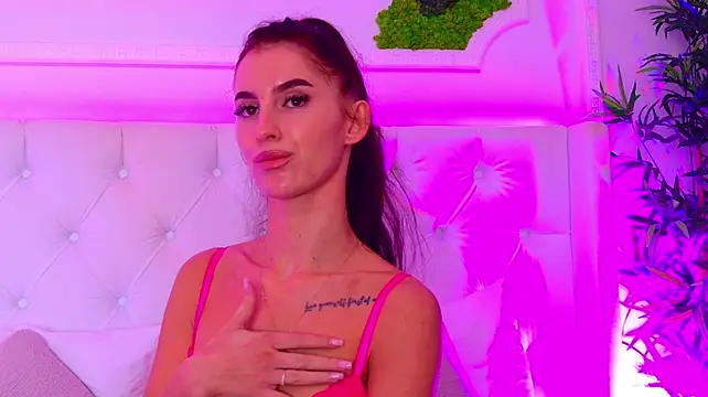 ElisaCharm - Oil boobs+ride a pillow😈