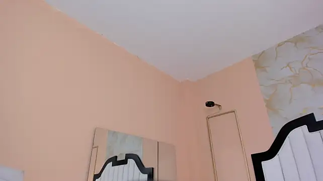 Brenda_Williams - Squeeze tits and bounce