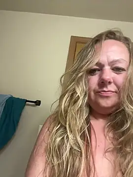 Cowgirl2828 - Make me cum