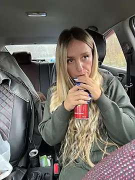 StasyWood - Show dildo🤤