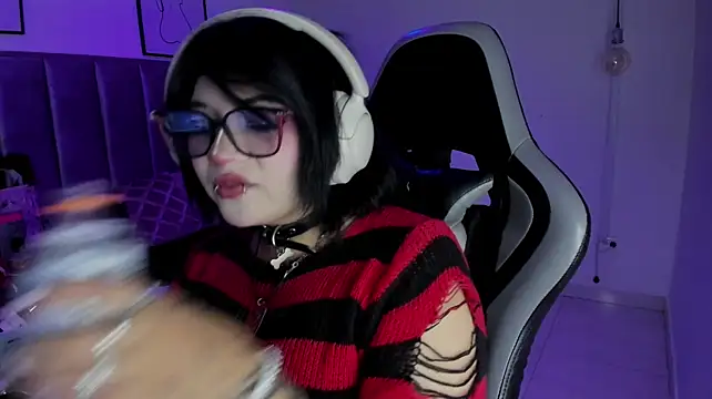 Kitty_Gang - Rub my pussy until it's very wet 🥵💦