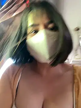 May-Squirt - Make my dress wet in puclic And squirt