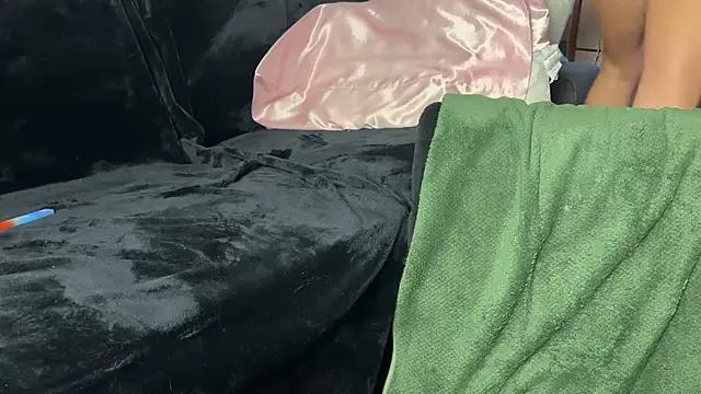 Alanahart - dildo fuck🩷bra off💦 Live vid 4 LT💦