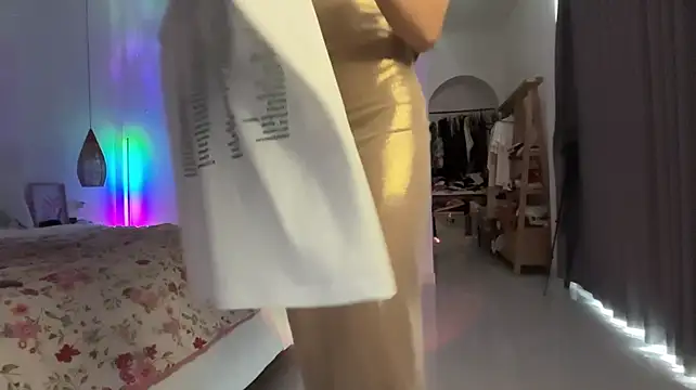 Keirasworld - wet t-shirt