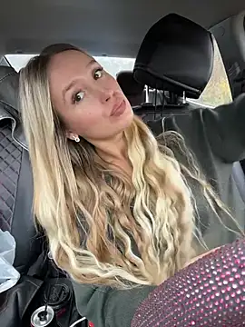 StasyWood - Show dildo🤤