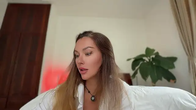 Untamed_Reina - Finger tease/ Suck Finger🫦