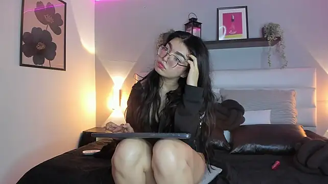 Dalila_sp - FACE CLOSE UP+MOANING🥵