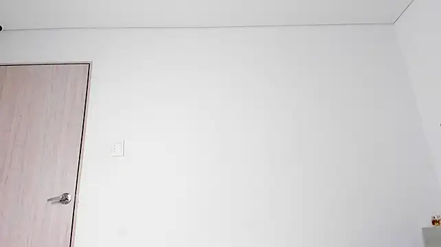 Violetta-foxx - finger in the ass