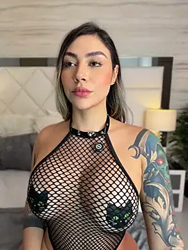 Miacoleman_ - twerk + oiled ass