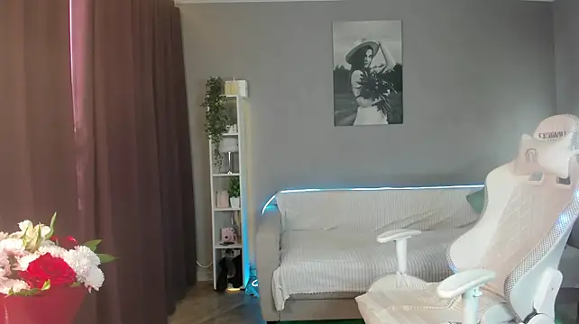 Amber_Gaze - lets make that ass red