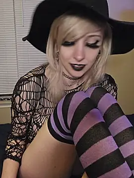 AmethystFoxx - Gape ass with thickest realistic dildo