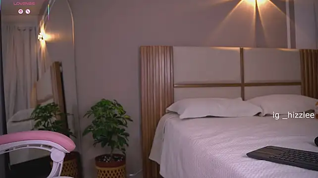 AnnyHizzle - delicious blowjob