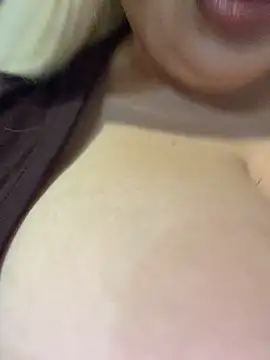 Eliaden - SHOW BOOBS NOW