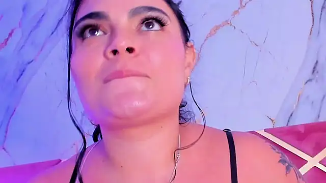 MadyyCruz - bouncing my tits on cam