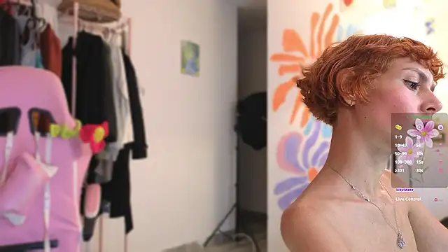 Colette_e - Plug anal