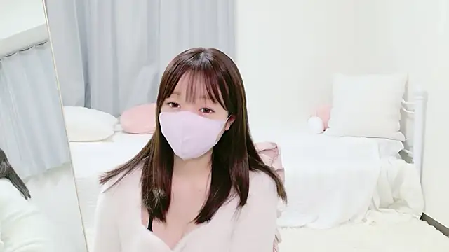 Hcup_moe - 四つん這いでパンチラ💗