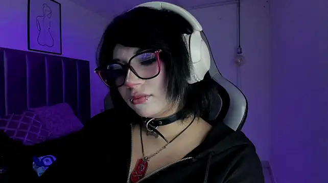 Kitty_Gang - Rub my pussy until it's very wet 🥵💦