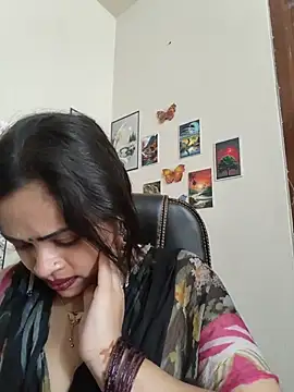 Pinky-2 - Oiling My Sexy Pussy Hole