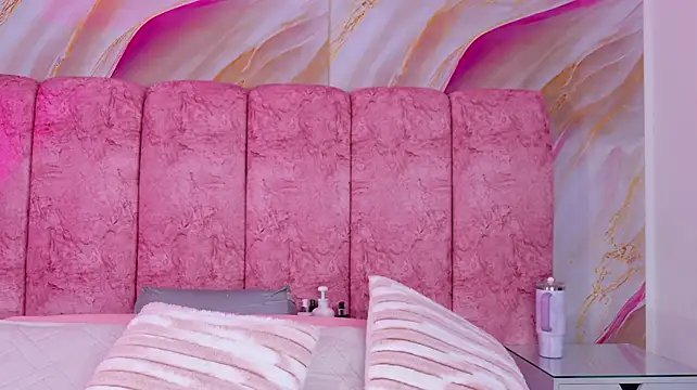 Emmacurvy - RIDE SQUAT🍑